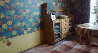 Гостевой дом Проживание в семье в Иркутске Иркутск Двухместный номер с 1 кроватью и общей ванной комнатой-1